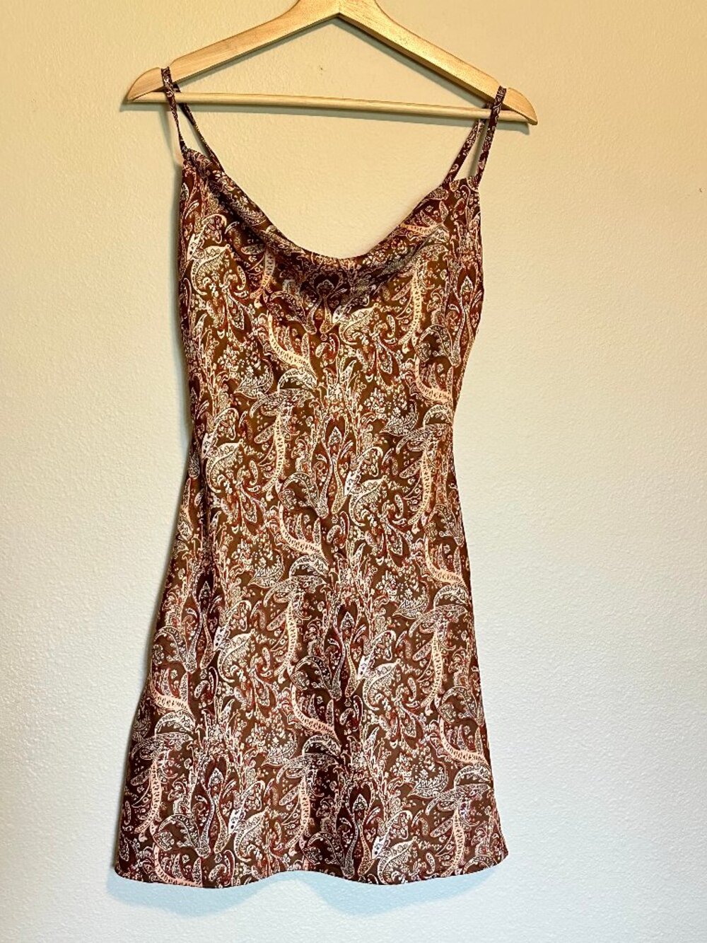 Hollister brown paisley mini dress
